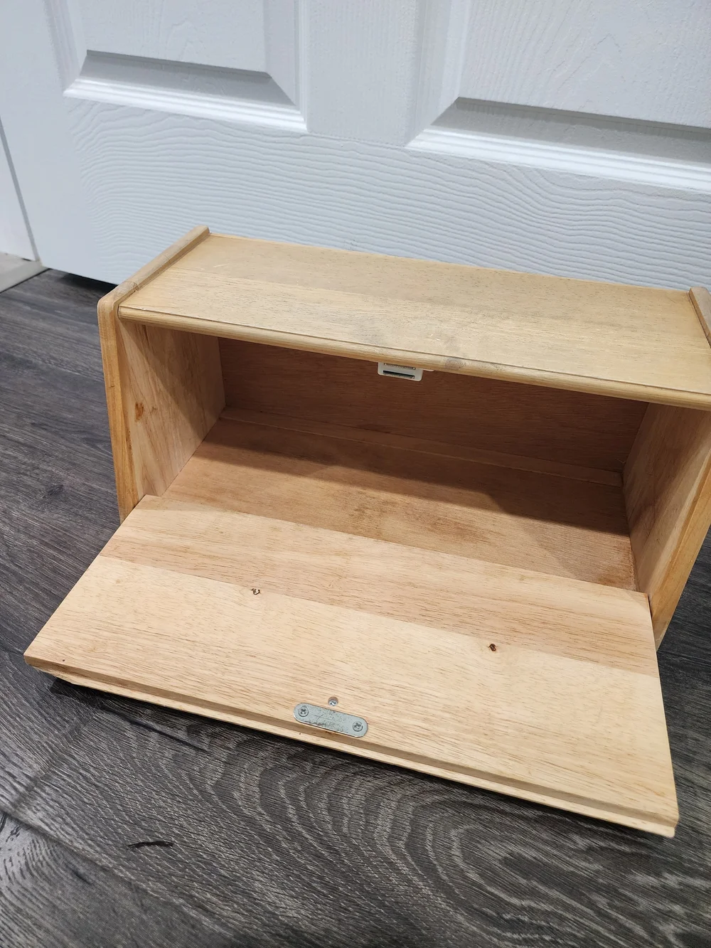 Wooden Bread Box with Red Apple Design